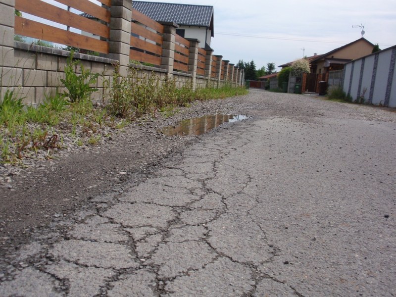 PŘÍPRAVA REKONSTRUKCE MÍSTNÍ KOMUNIKACE NA ULICI BĚLSKÁ POKRAČUJE 