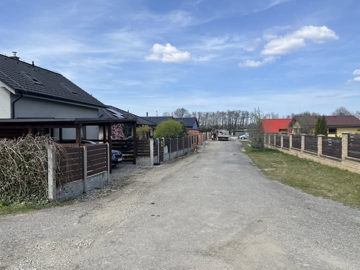 UPŘESNĚNÍ INFORMACÍ K UZAVÍRCE ULICE K NADJEZDU 